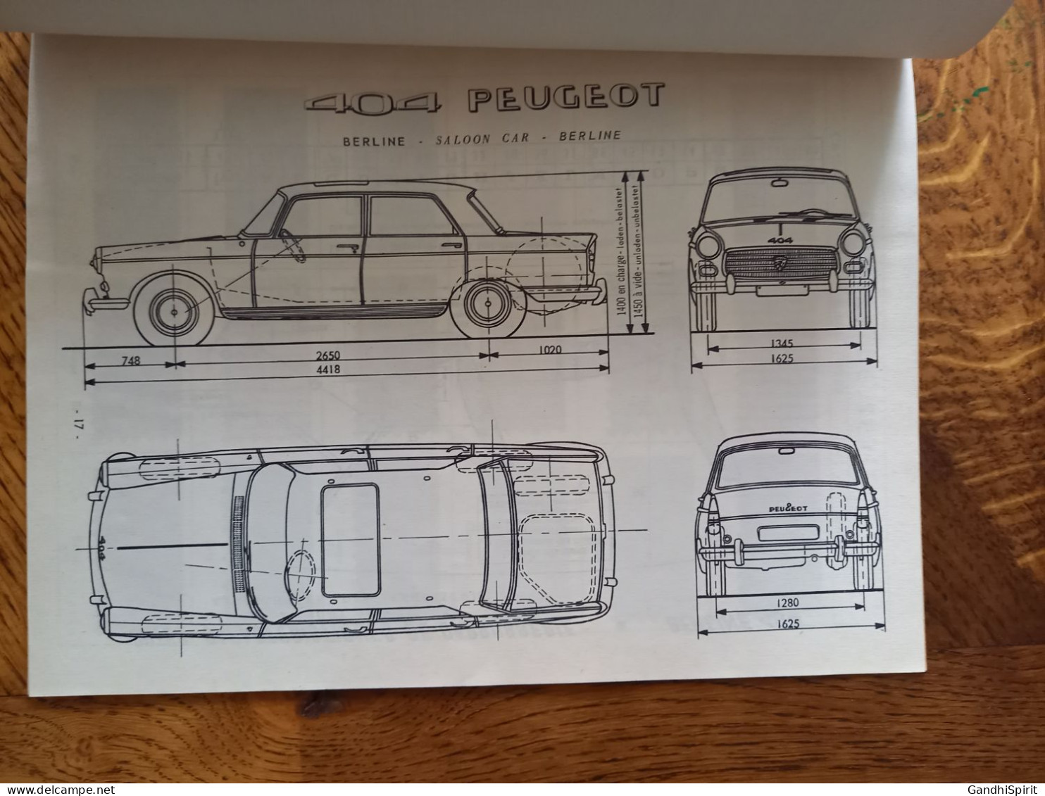 Automobile, Voiture Peugeot 404 - Caractéristiques et Descriptions Techniques