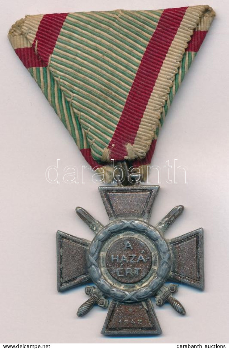 1943. "Tűzkereszt I. Fokozata" Oxidált Hadifém Kitüntetés Mellszalaggal T:XF,VF Hungary 1943. "Fire Cross, 1st Class" Wa - Unclassified