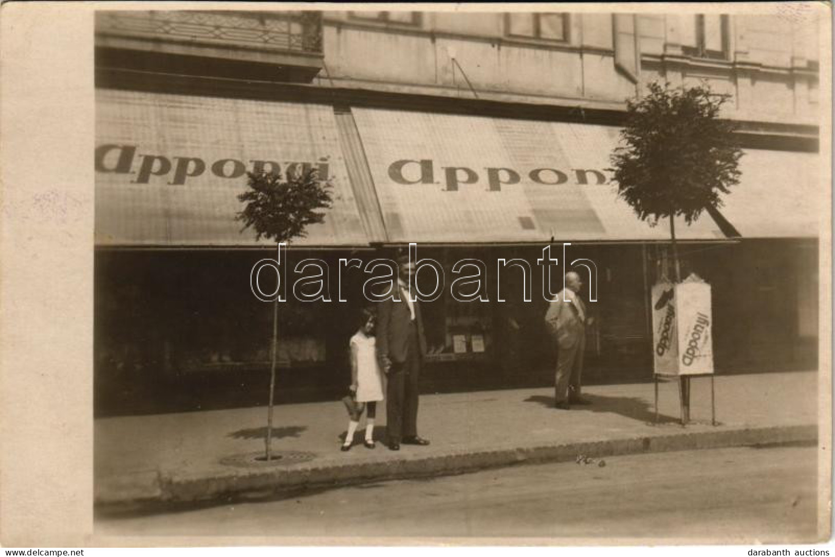 T2/T3 1931 Arad, Utca, Apponyi Cipő üzlet / Shoe Store, Shop, Street View. Photo - Sin Clasificación