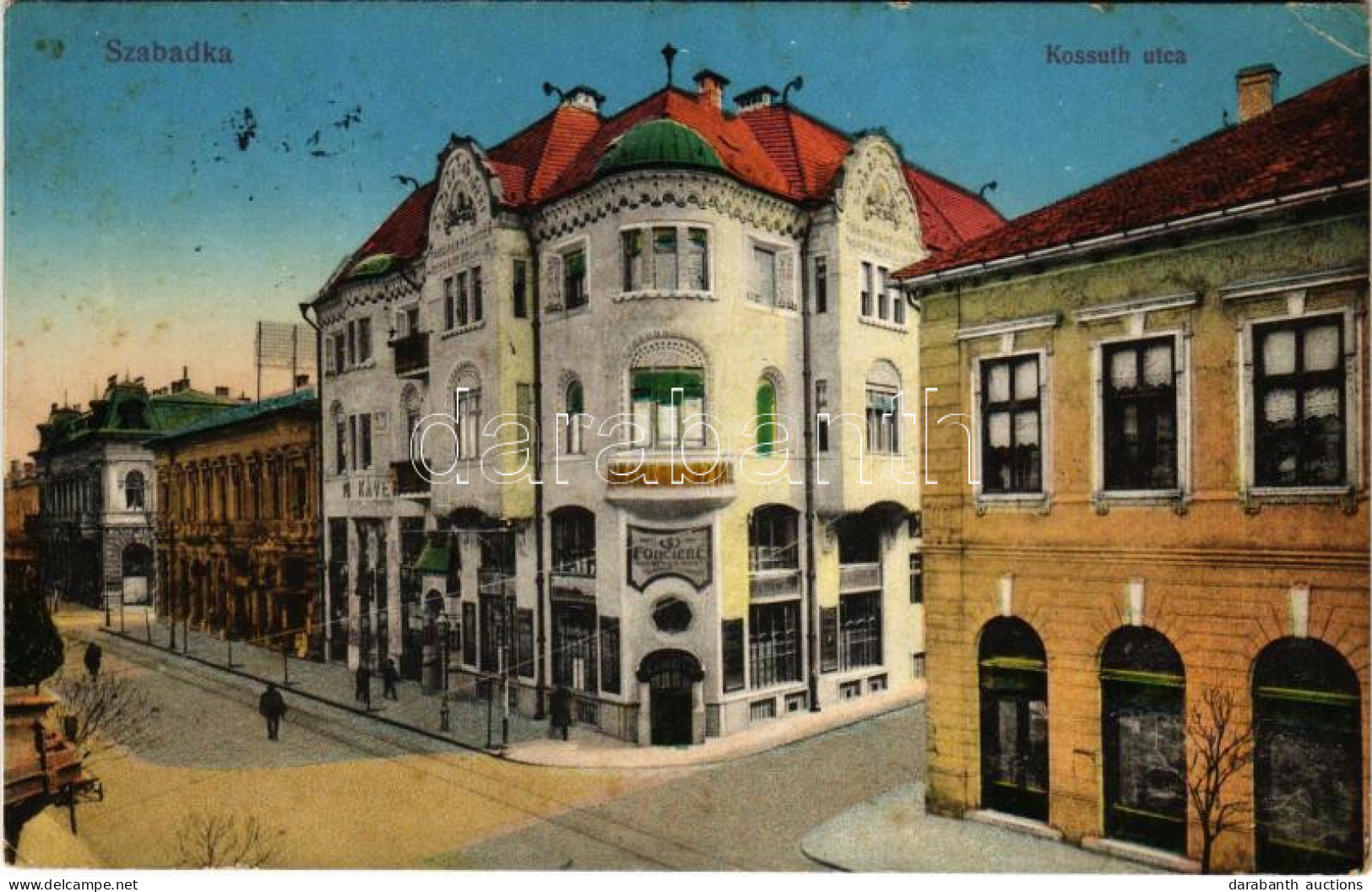 * T2/T3 1915 Szabadka, Subotica; Kossuth Utca, Takarékpénztár, Kávéház, Fonciere Biztosító Társaság, üzletek. Vasúti Lev - Non Classés