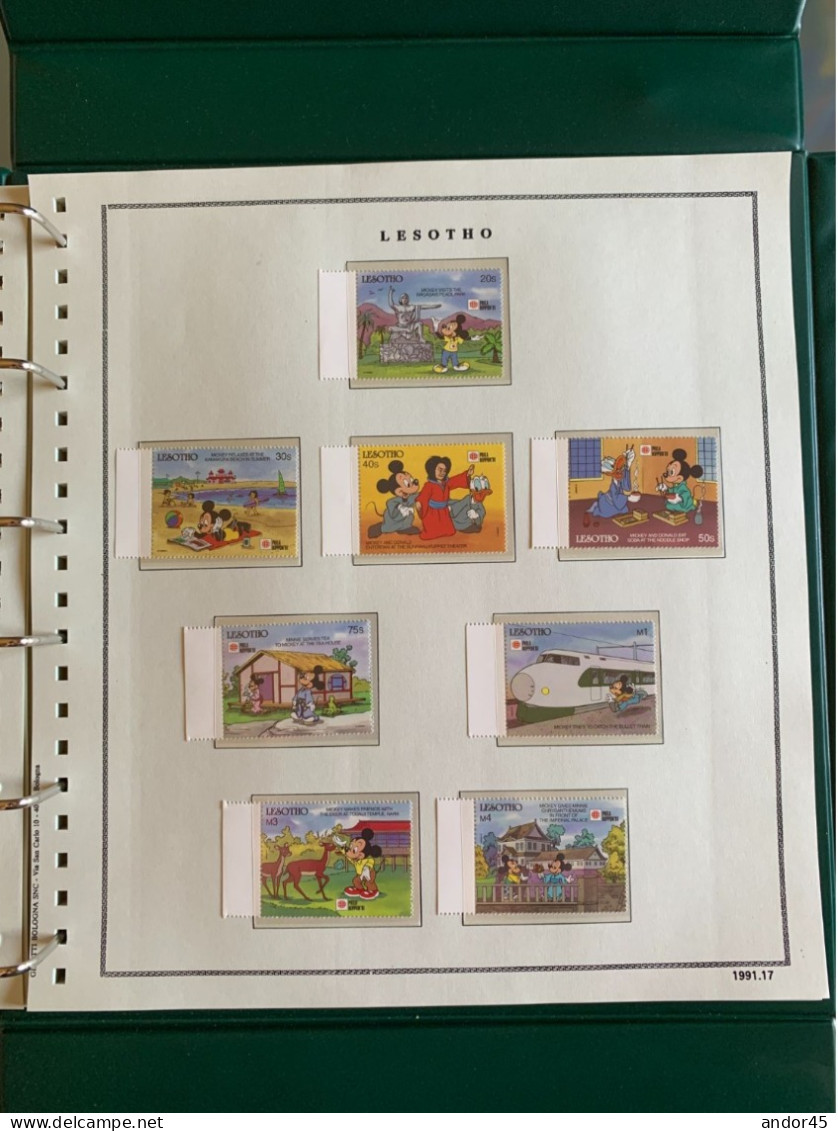 1991 ANNATA COMPLETA COLLEZIONE WALT DISNEY DA TUTTE LE PARTI DEL MONDO  MONTATA SU ALBUM CONTENENTE   FRANCOBOLLI SINGO