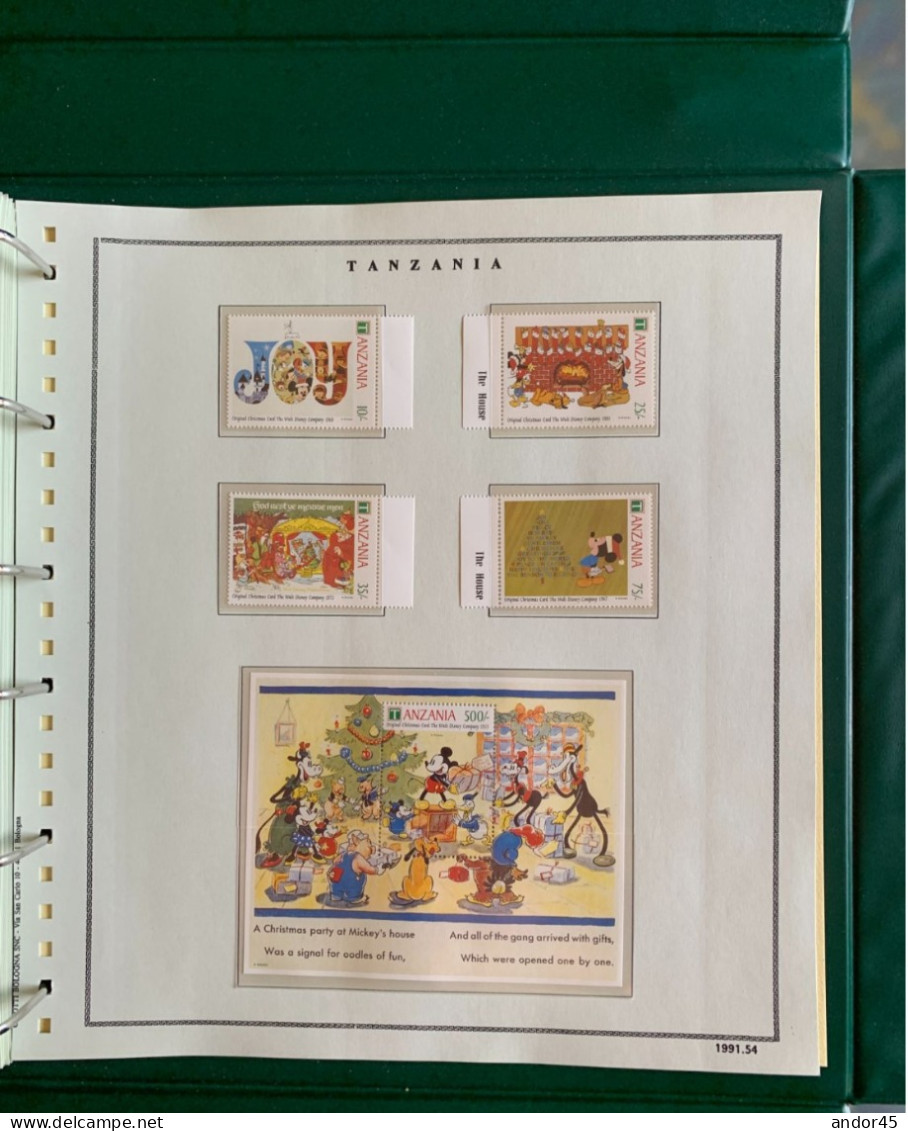 1991 ANNATA COMPLETA COLLEZIONE WALT DISNEY DA TUTTE LE PARTI DEL MONDO  MONTATA SU ALBUM CONTENENTE   FRANCOBOLLI SINGO