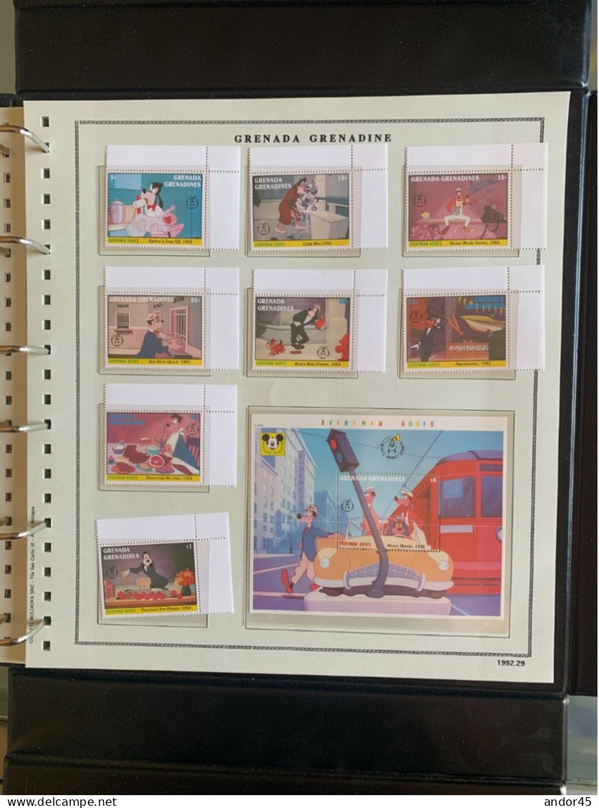 1992 ANNATA COMPLETA COLLEZIONE WALT DISNEY DA TUTTE LE PARTI DEL MONDO  MONTATA SU ALBUM CONTENENTE   FRANCOBOLLI SINGO