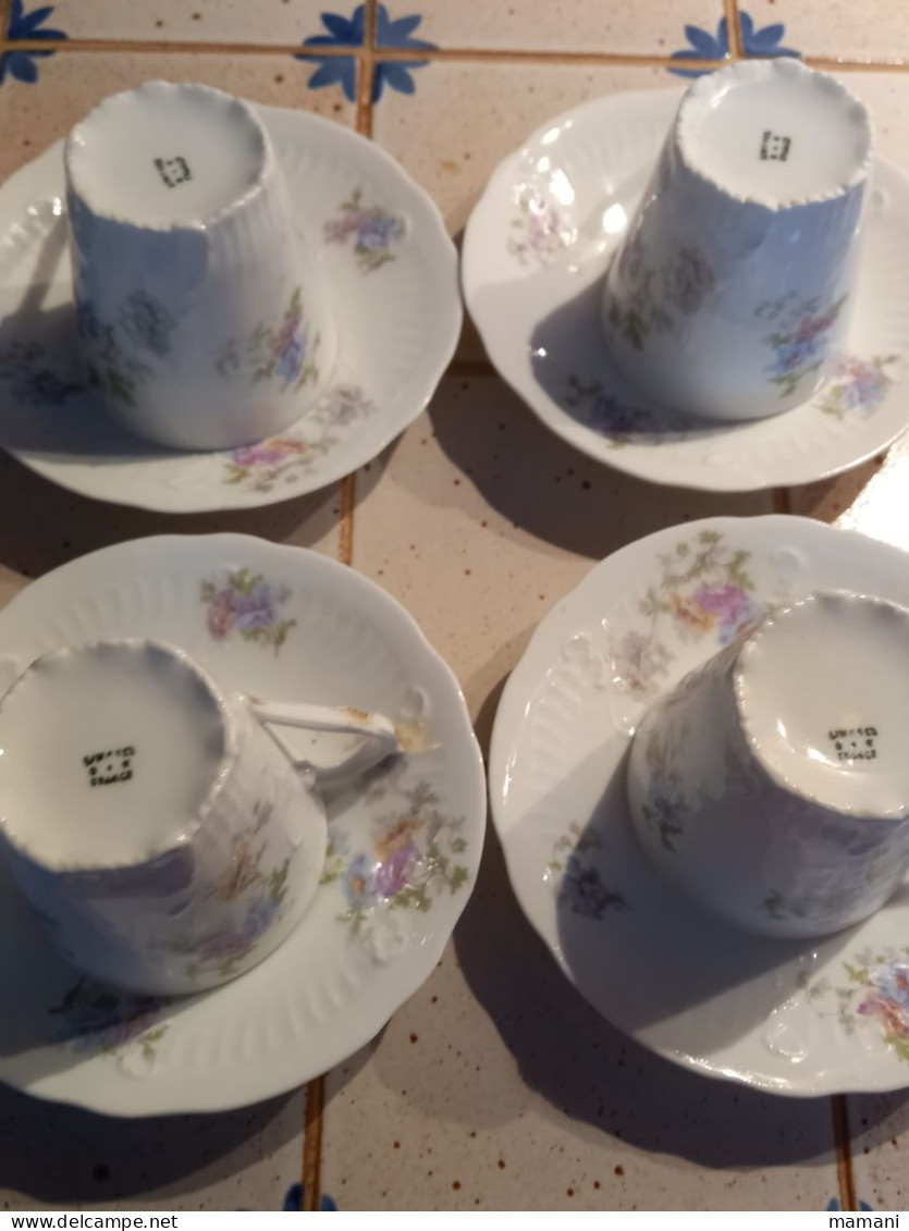 Lot de tasses et autre