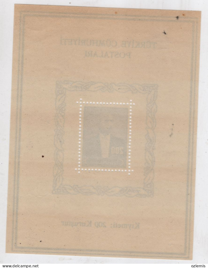 TURKEY,TURKEI,TURQUIE ,1943 PRESIDENT INONU ,BLOCKS ,MNH BUT STAINED AND YELLOWED - Blocchi & Foglietti