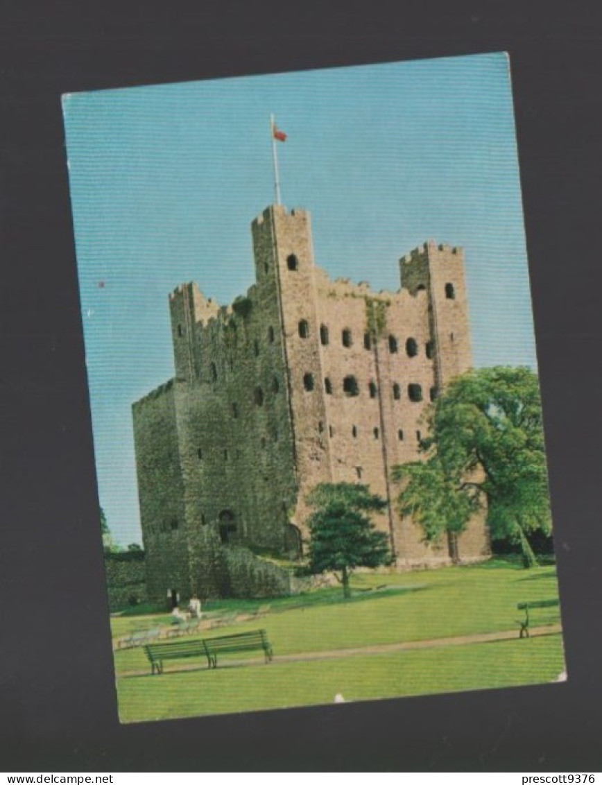 Rochester Castle, Kent -   Unused Postcard   - UK18 - Rochester