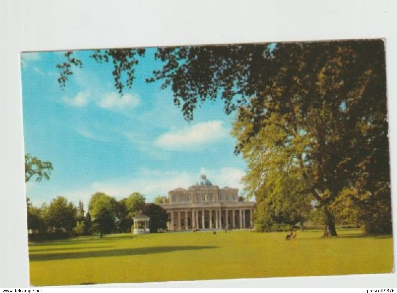 The Pittville Pump Rooms, Cheltenham -   Unused Postcard   - UK24 - Cheltenham