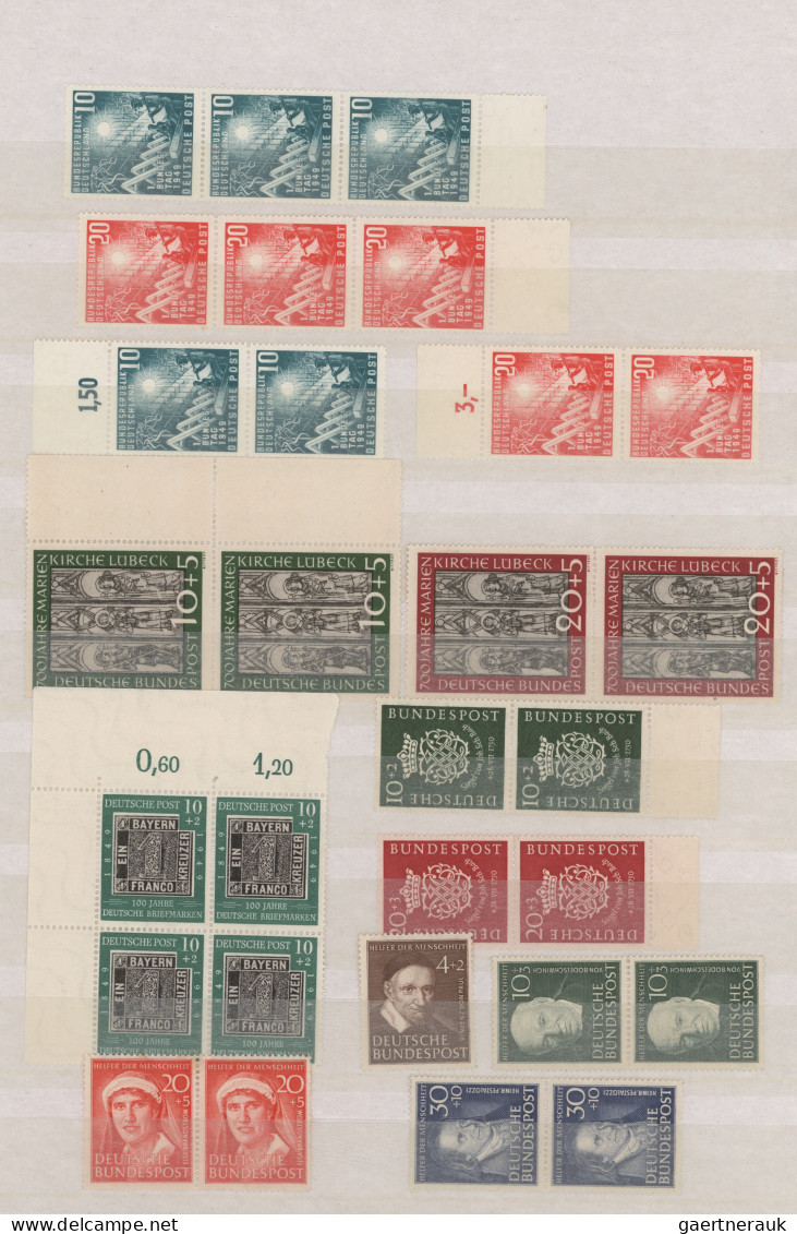 Bundesrepublik Deutschland: 1949/1955, Postfrische Partie Von Mittleren Und Bess - Sammlungen