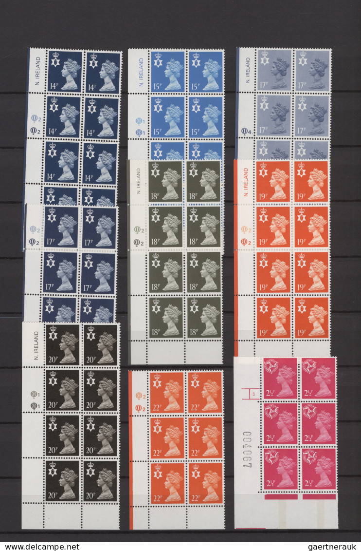 Great Britain - Machin: 1967/1995 (ca.), PRE-DECIMAL And DECIMAL MACHINS, Collec - Machin-Ausgaben