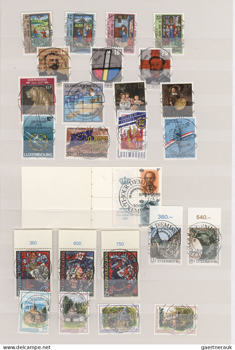 Luxembourg: 1981/2005, A Decent Collection Of Single Stamps And Blocks Of Four, - Lettres & Documents