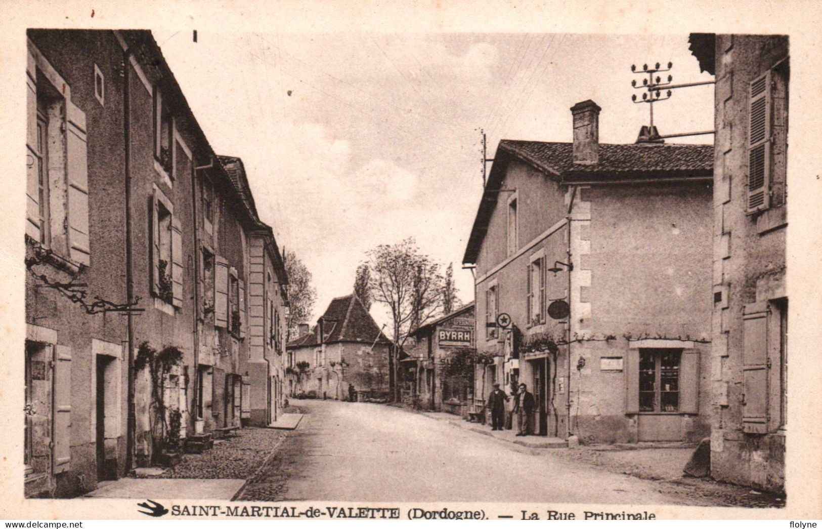 Saint Martial De Valette - La Rue Principale Du Village - Autres & Non Classés
