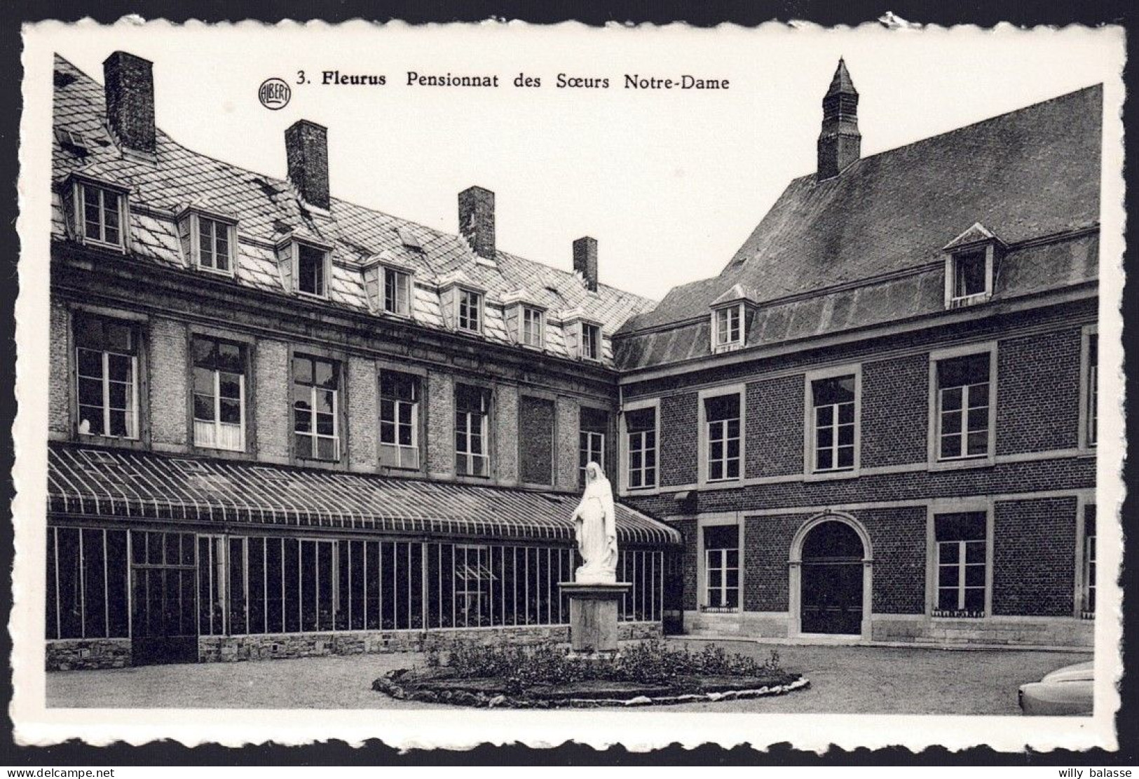 +++ CPSM - FLEURUS - Pensionnat Des Soeurs ND   // - Fleurus