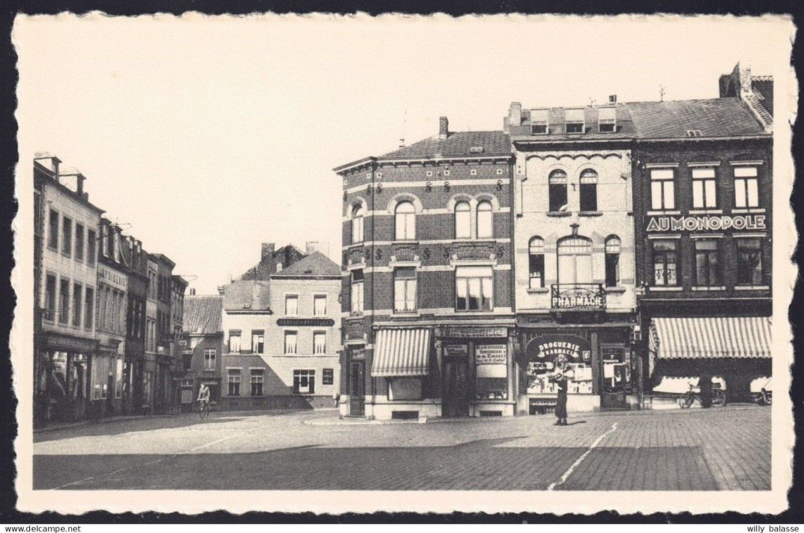 +++ CPA - FLEURUS - La Grand' Place  // - Fleurus