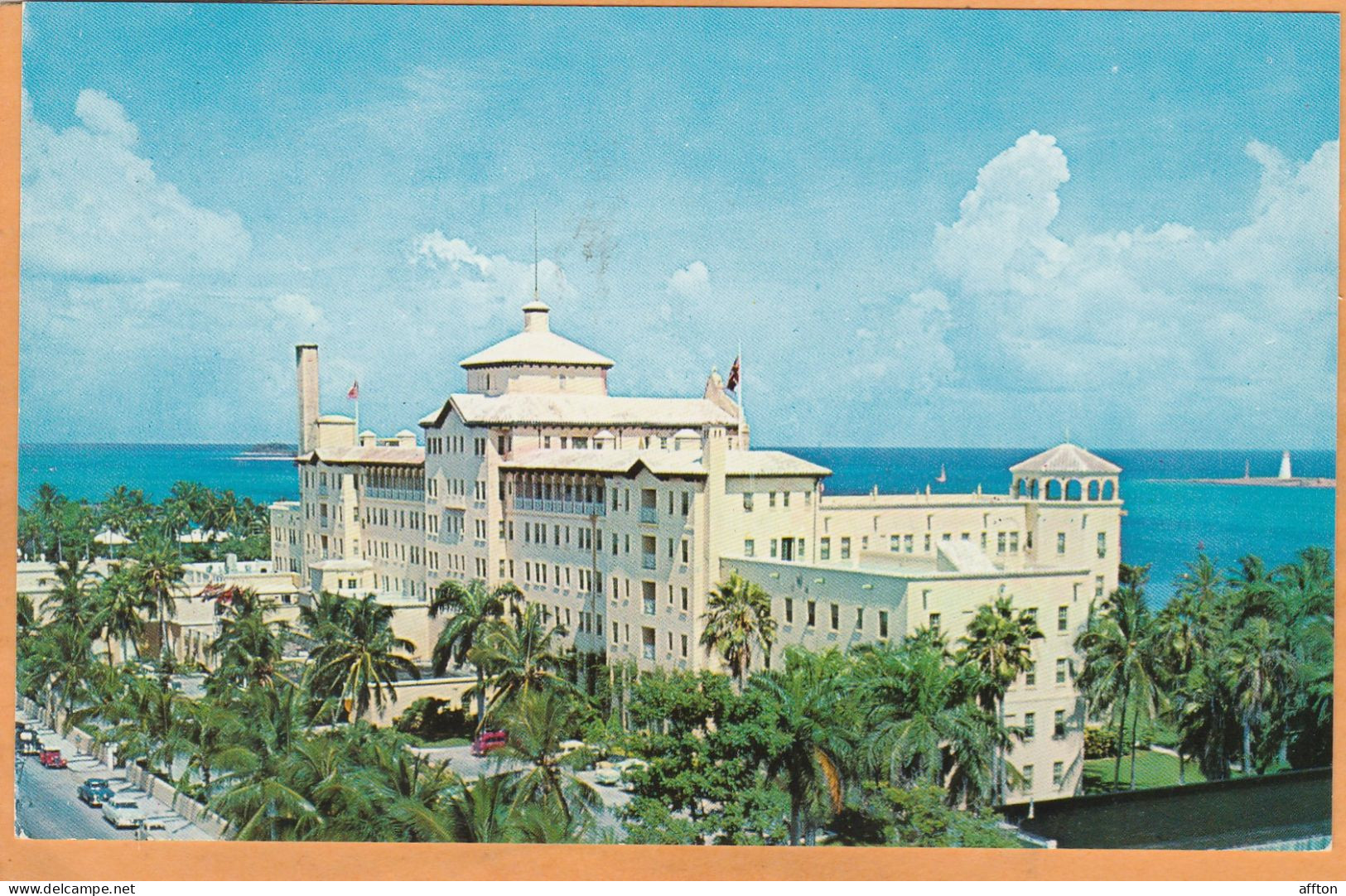 Nassau Bahamas Old Postcard - Bahamas