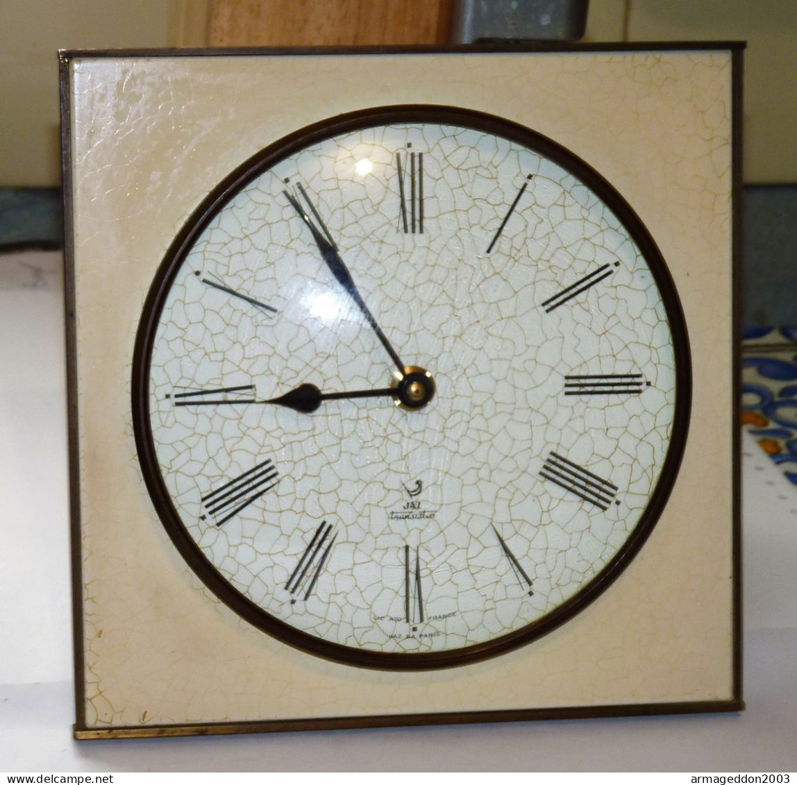 ANCIENNE PENDULE HORLOGE EN TOLE JAZ TRANSISTOR LIC ATO FONCTIONNE - Clocks