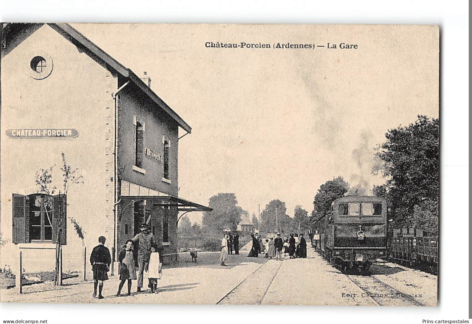 CPA 08 Chateau Porcien La Gare Et Le Train Tramway - Chateau Porcien