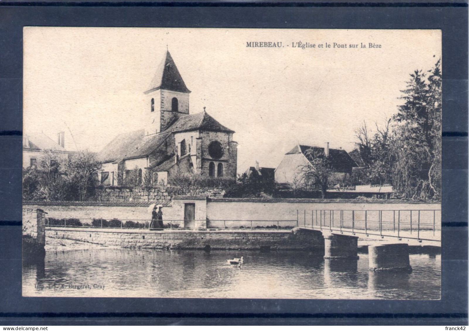 21. Mirebeau. L'église Et Le Pont Sur La Beze - Mirebeau