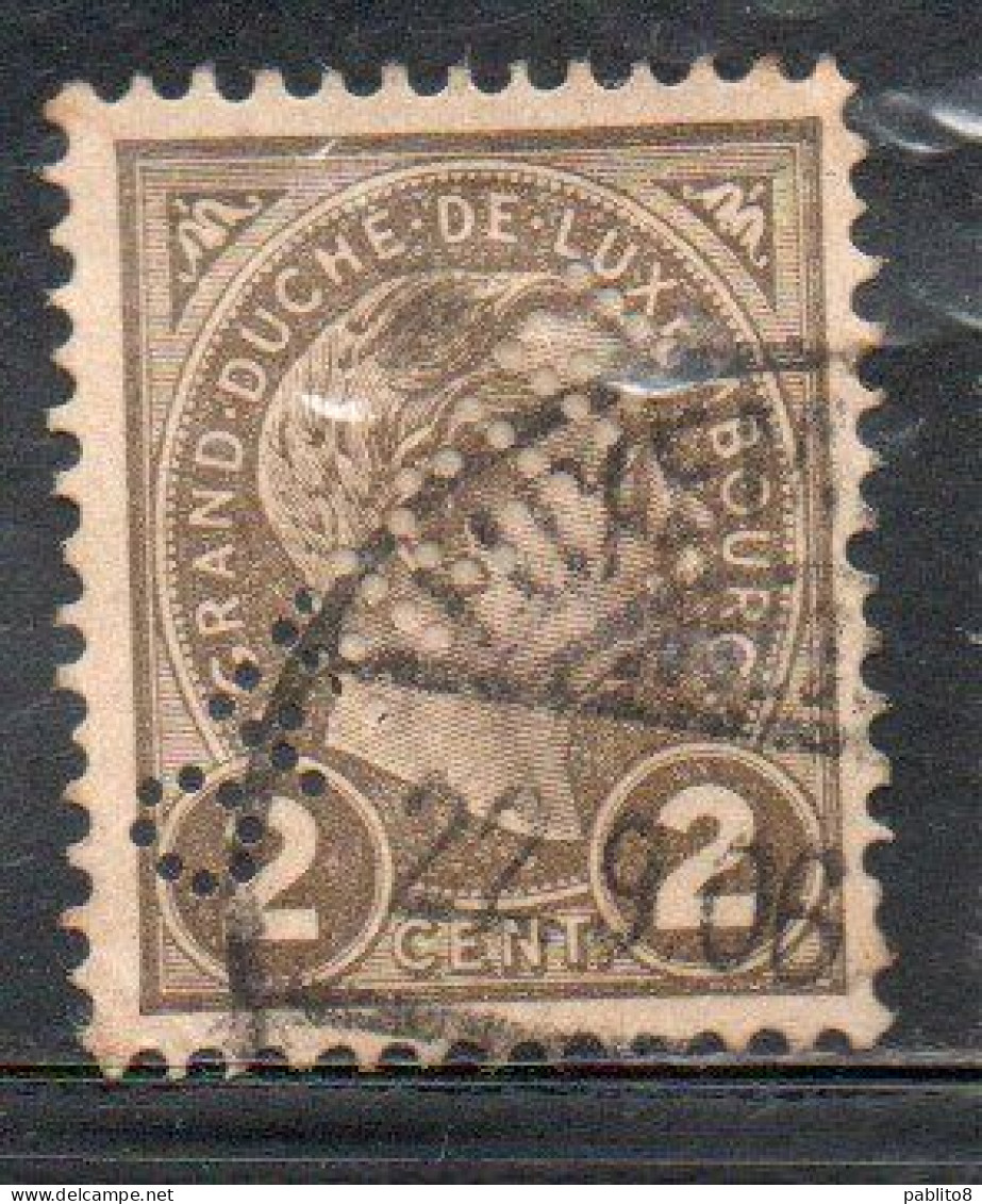 LUXEMBOURG LUSSEMBURGO 1895 1899 GRAND DUKE ADOLPHE PERF. OFFICIEL CENT. 2c USED USATO OBLITERE' - Servizio