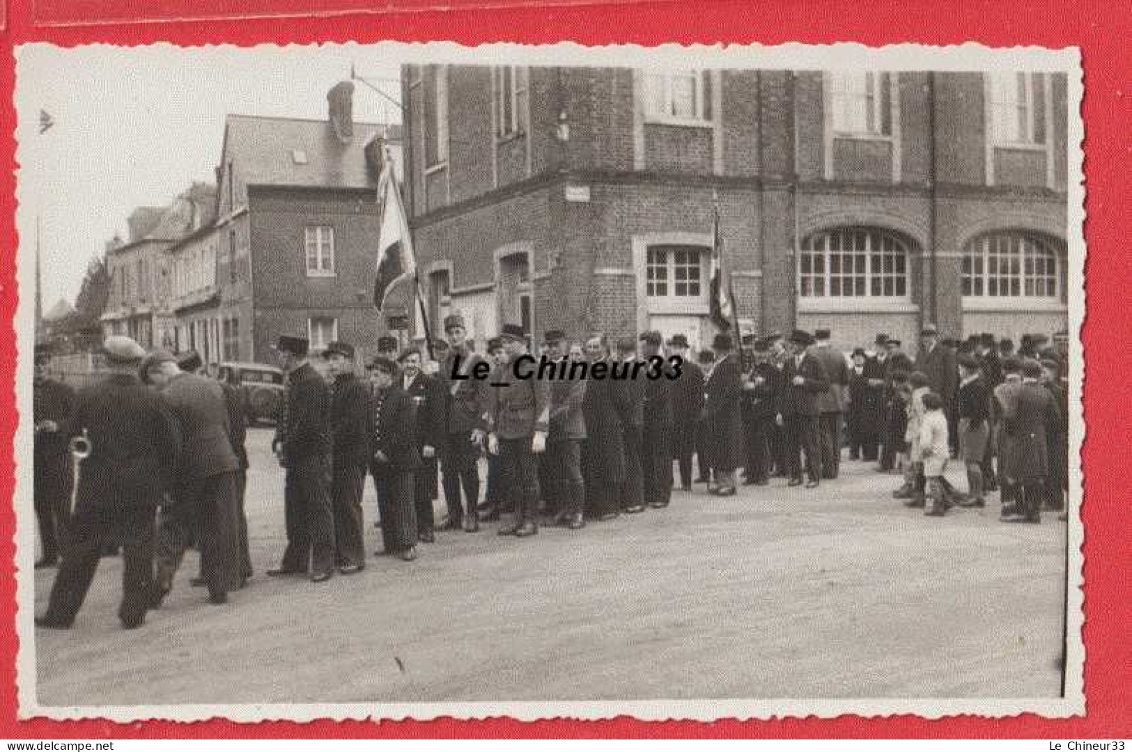 76 - YERVILE---Remise De Medailles--anciens Cmbattants---Gendarmes --carte Photo - Yerville