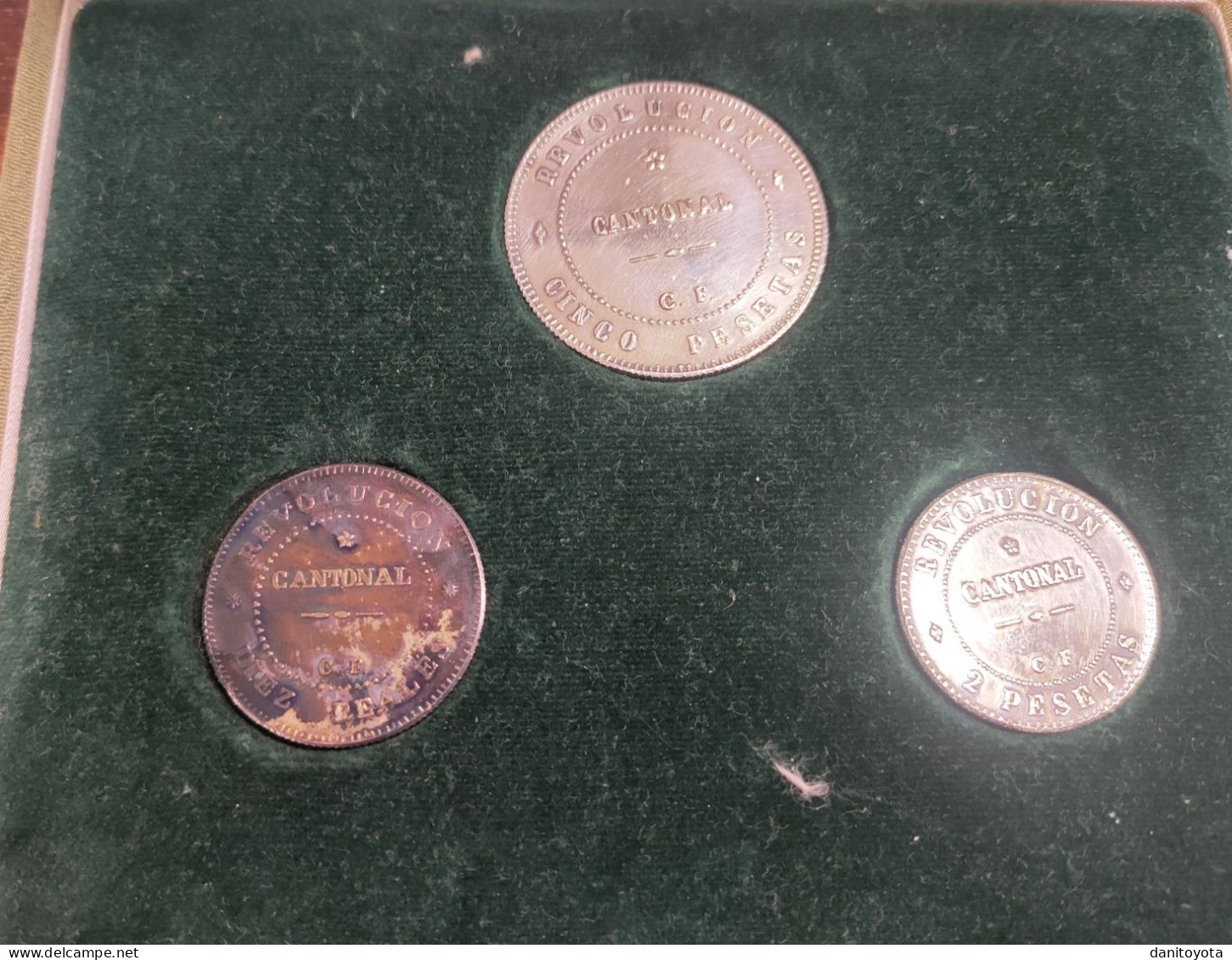 ESPAÑA. ESTUCHE CON TRES REPRODUCCIONES  DE MONEDAS CANTONALES. - Collections