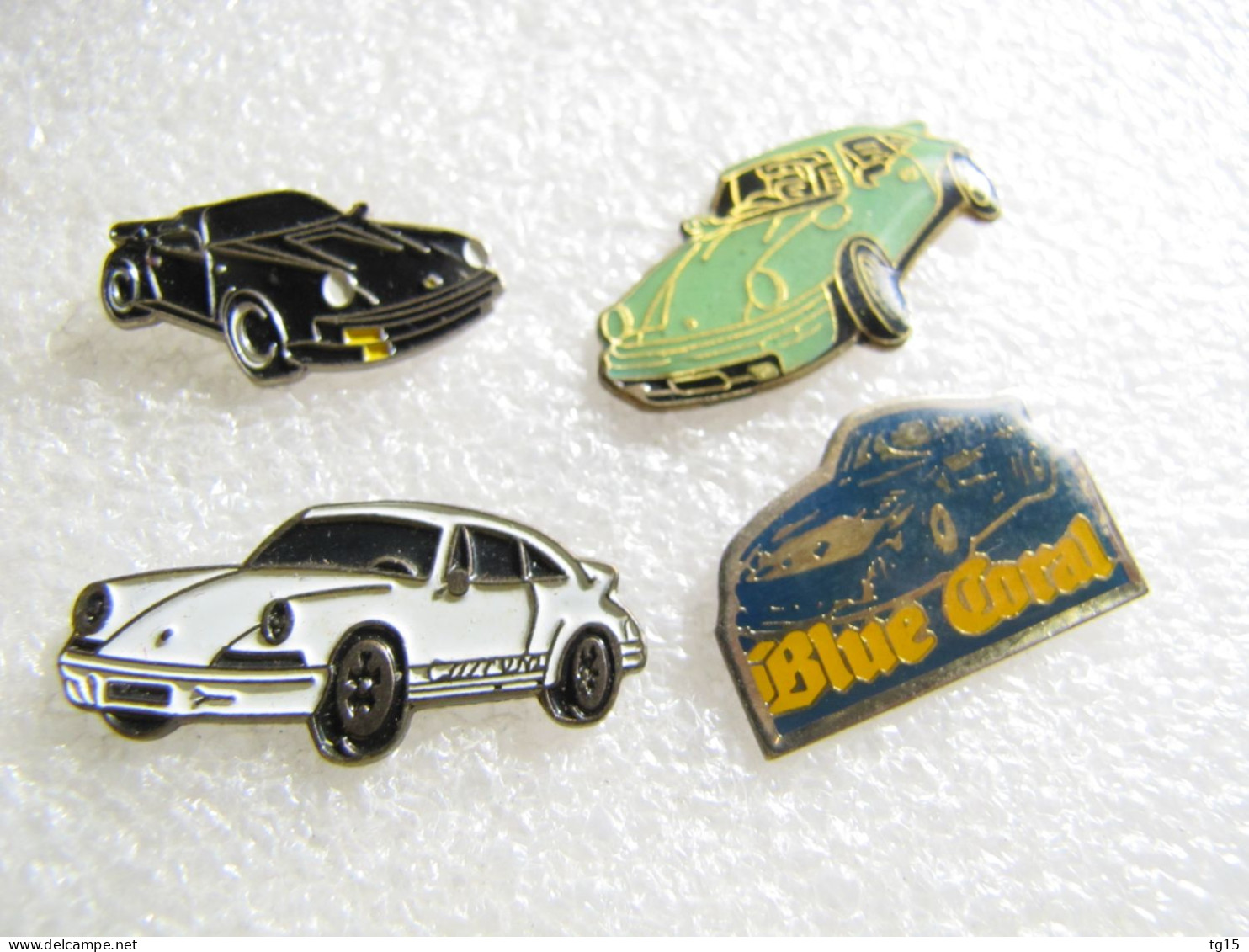 PIN'S    LOT  4  PORSCHE - Porsche