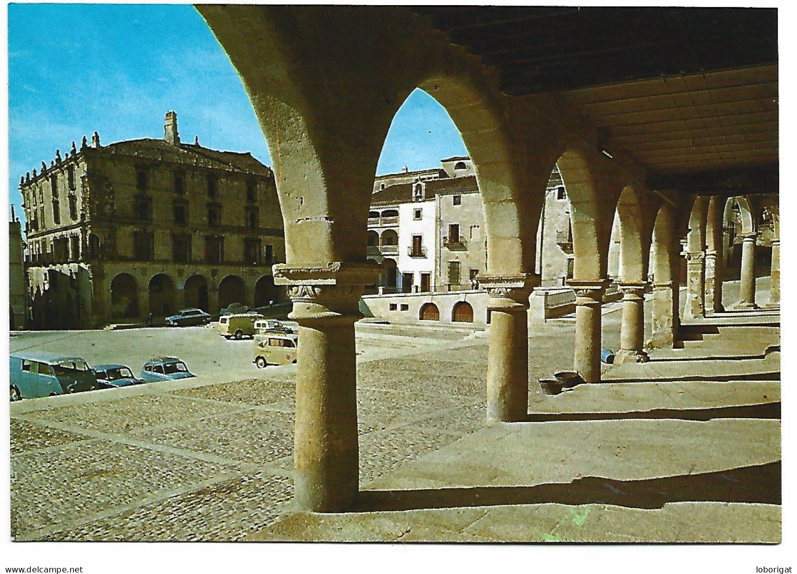 SOPORTALES PLAZA MAYOR / ARCADES OF MAYOR SQUARE.-  TRUJILLO - CACERES.- ( ESPAÑA). - Cáceres