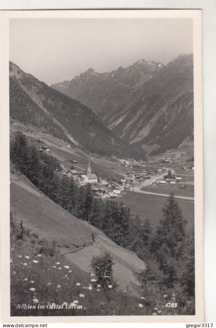 D5490) SÖLDEN Im Ötztal - Tolle Hochglanz FOTO AK Blumenwiese Blick Richtung Kirche U. Häuser - Sölden