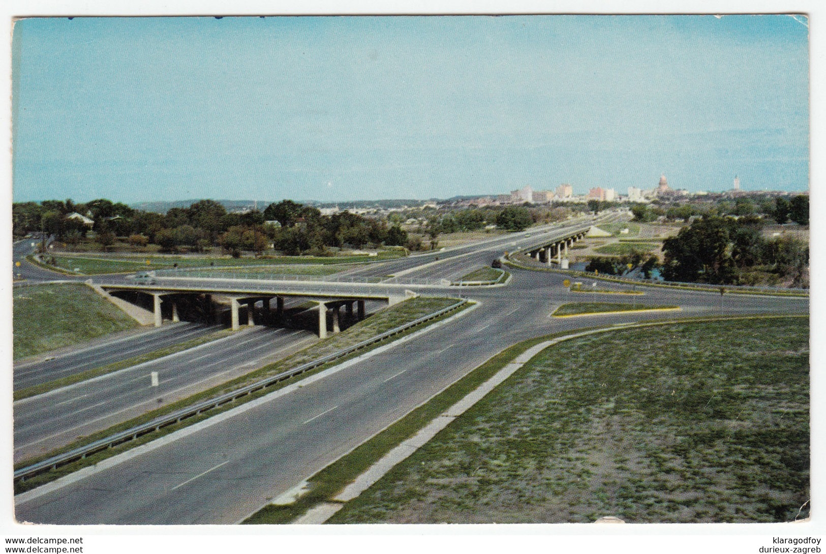 Skyline View Of Austin, Overpass At Riverside Drive Old Postcard Travelled 1961 Bellaire (Tex) Pmk B170720 - Austin