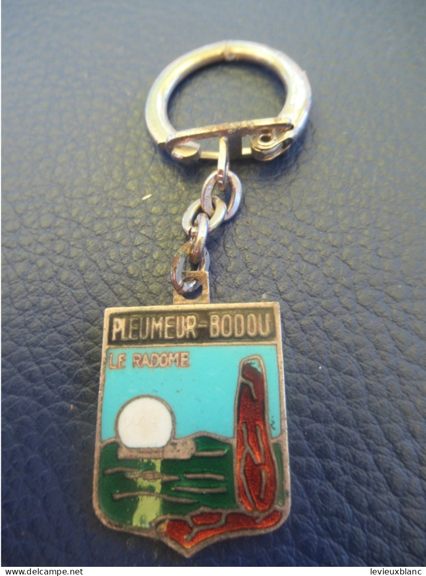 Porte-clé Ancien / Touristique/ PLEMEUR-BODOU / Le Radome/ Bronze Cloisonné émaillé/ Vers 1960-1965             POC605 - Key-rings