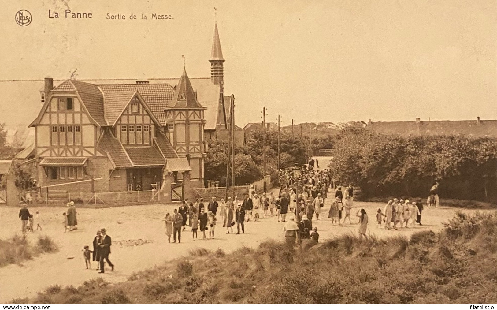 De Panne  Sortie De La Messe - De Panne