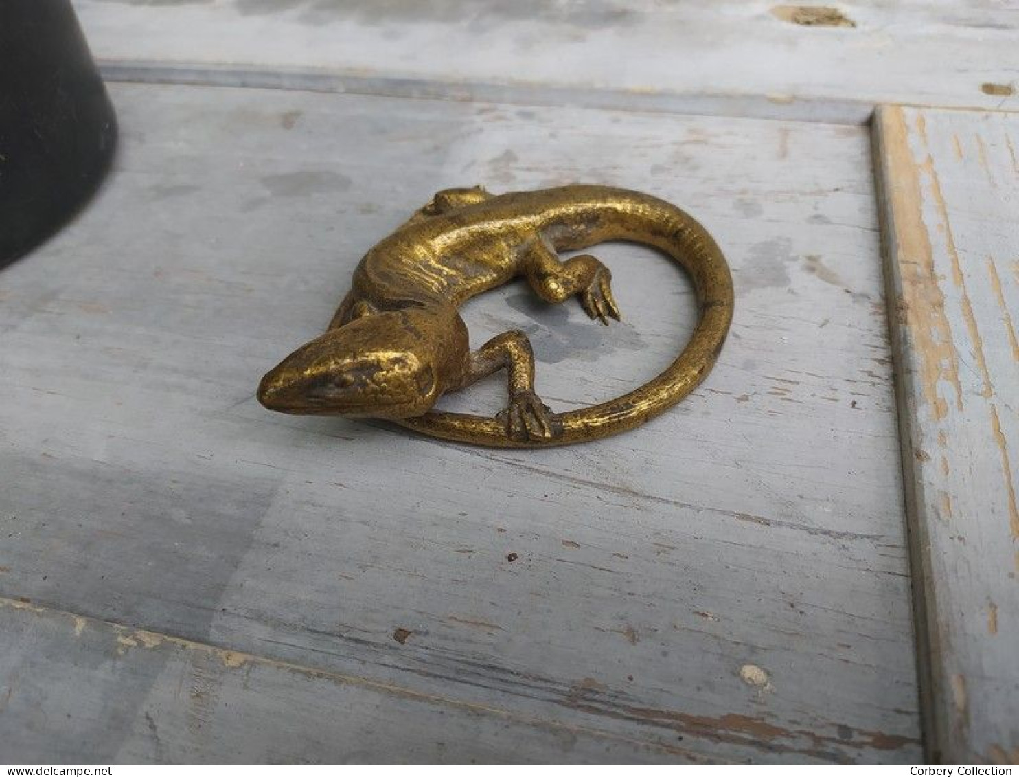 Sculpture Lézard Presse Papier Bronze Doré - Briefbeschwerer