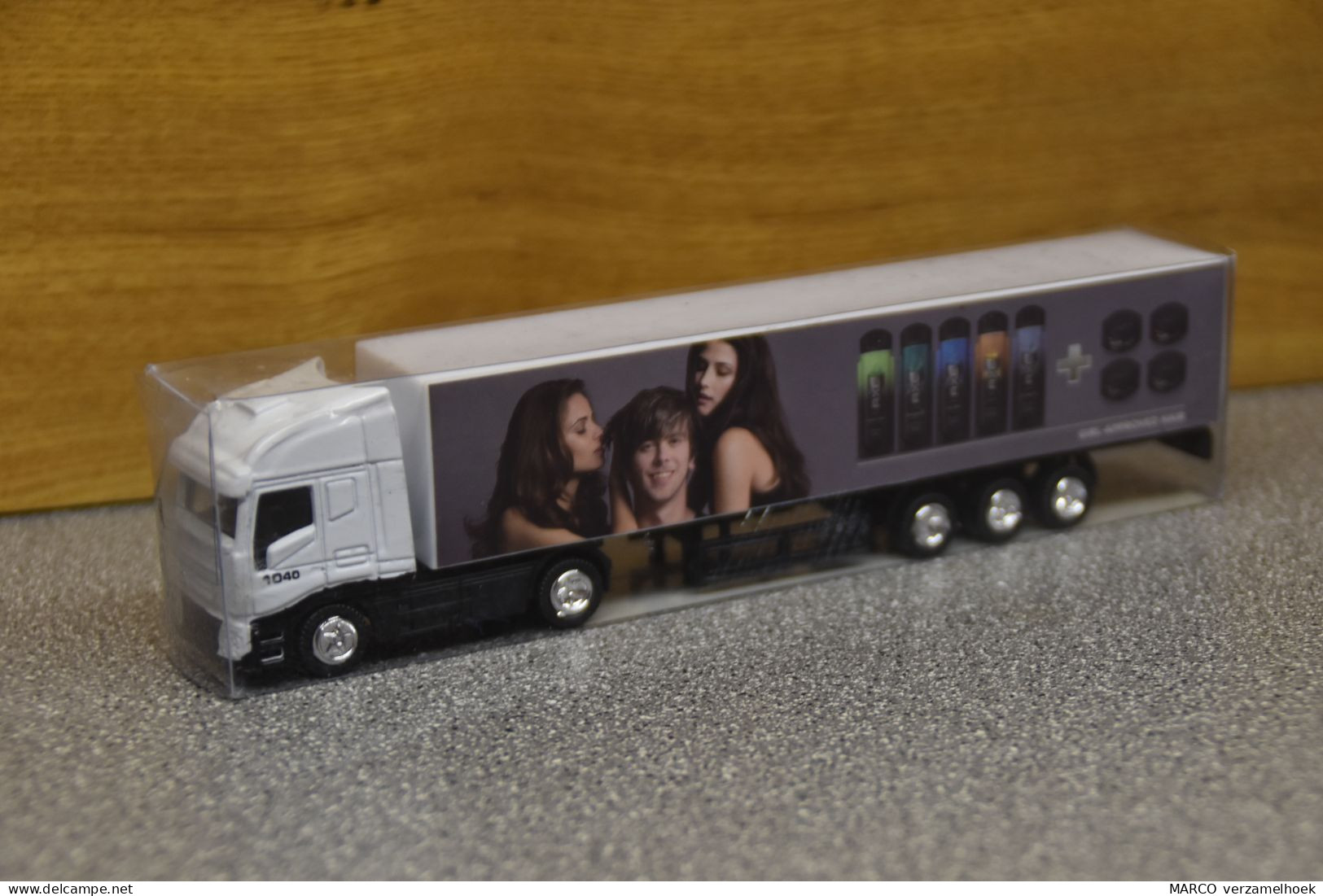 Vrachtwagen-truck AXE Deodorant (NL) Scale 1:87 - Schaal 1:87