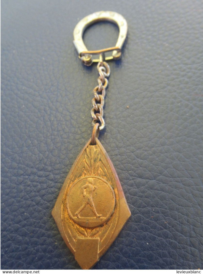 Porte-clé Ancien / Sport /Marche à Pied /Médaille Losange / Vers 1930-1950             POC619 - Key-rings