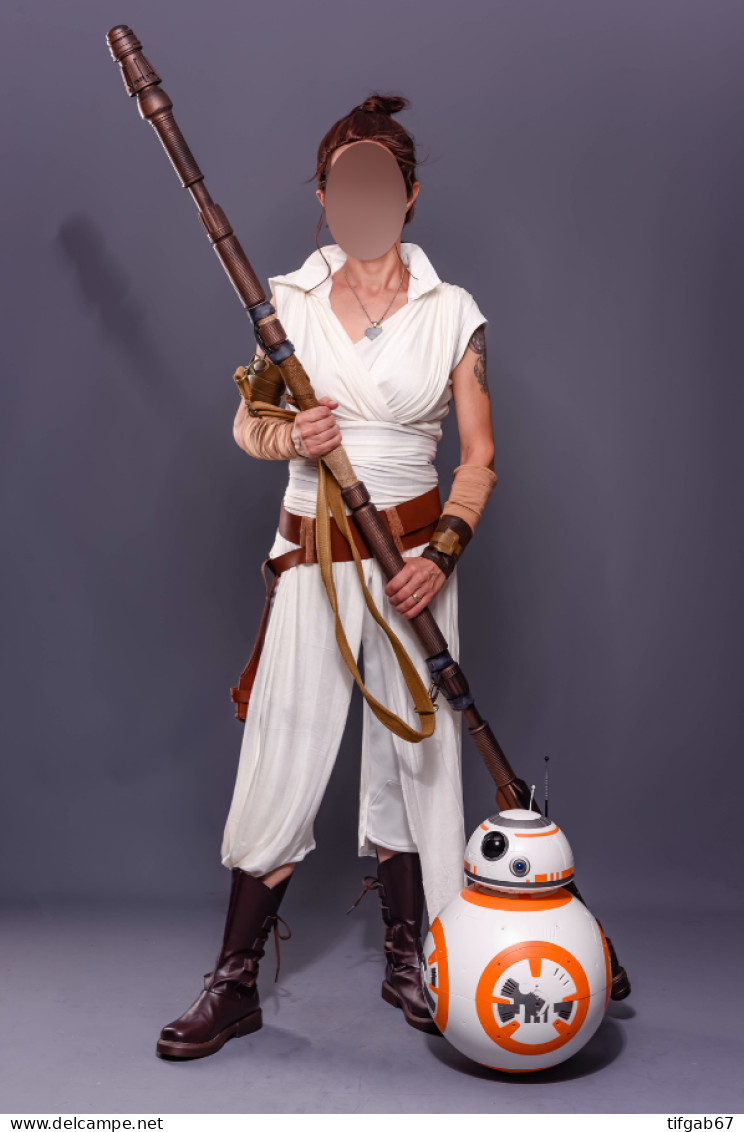 Costume Complet De Rey Avec BB8 - Theatre, Fancy Dresses & Costumes