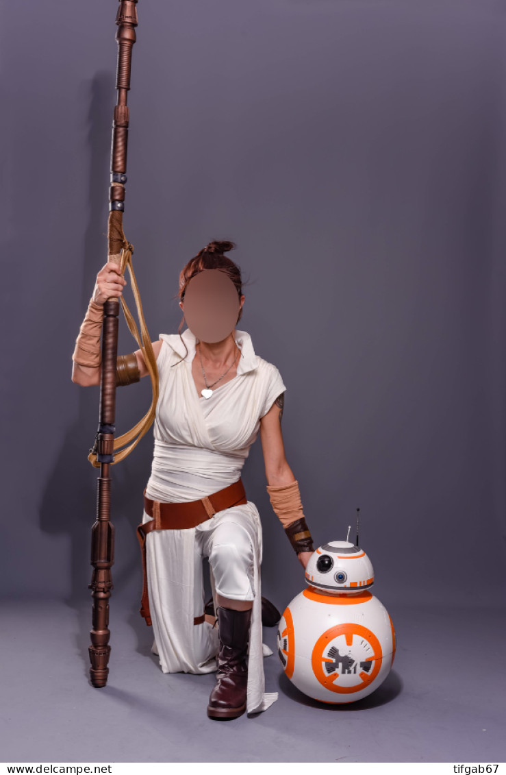 Costume Complet De Rey Avec BB8 - Toneel & Vermommingen