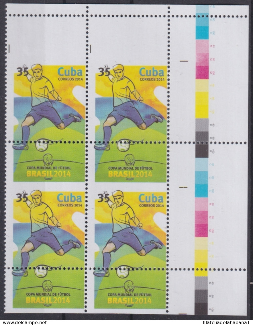 2014.443 CUBA MNH 2014 35c WORLD SOCCER CUP BRAZIL PERFORATION ERROR BL4. - Imperforates, Proofs & Errors