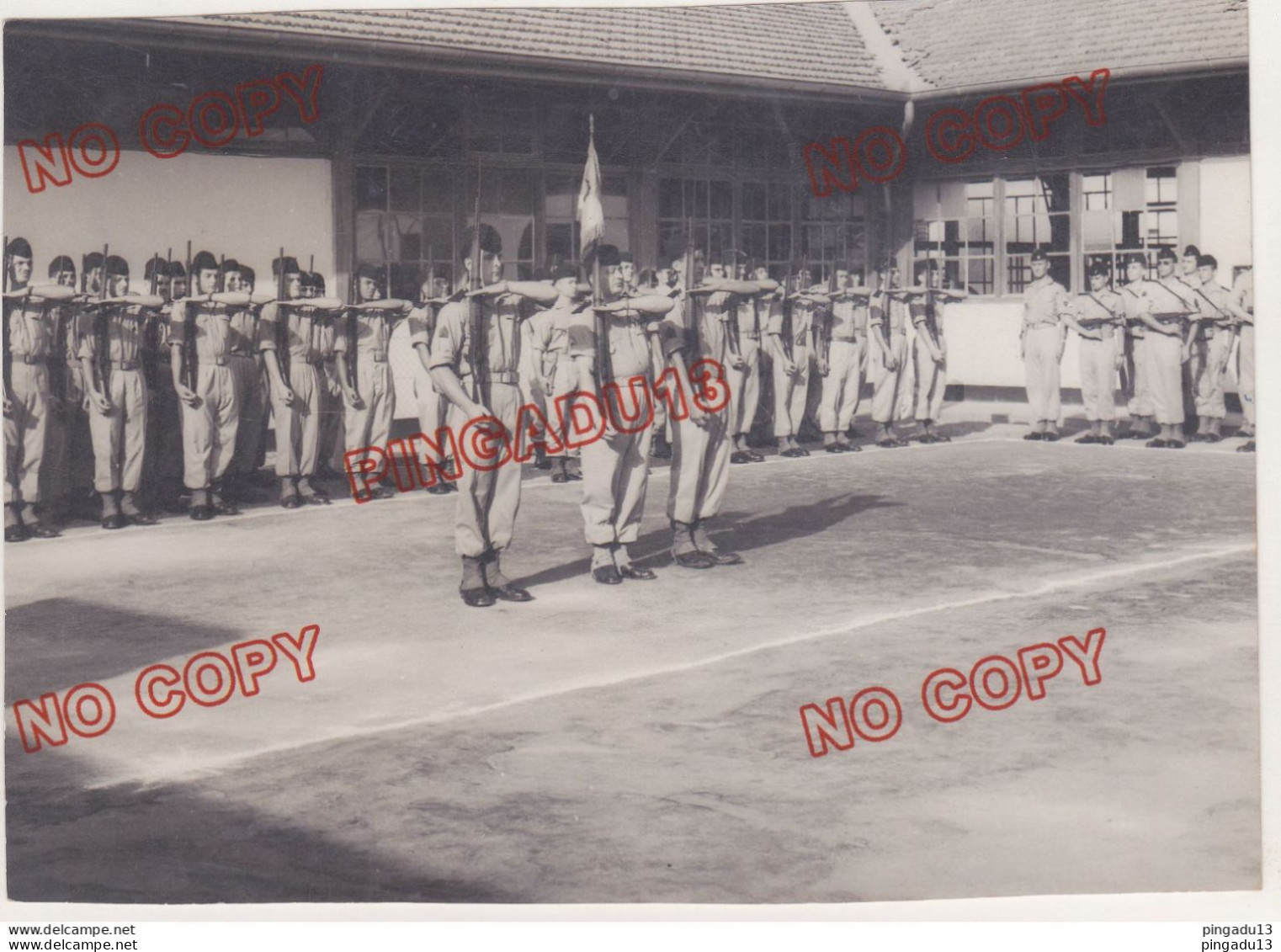 Guerre D'Algérie Archive  D'un Militaire Prise D'armes Au 10 è CRT  Compagnie Régionale Du Train 4 Photos Beau Format - Guerra, Militares