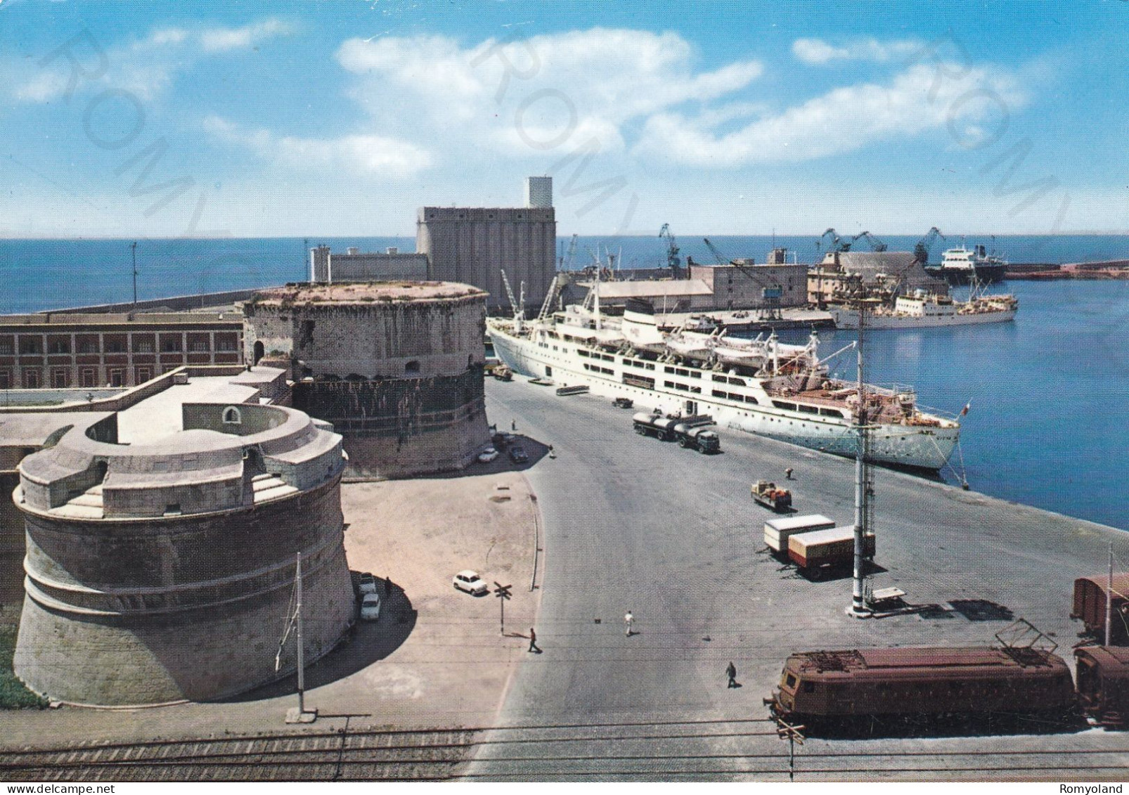 CARTOLINA  CIVITAVECCHIA,LAZIO-FORTE MICHELANGELO E PORTO-MEMORIA,CULTURA,BELLA ITALIA,(CAMPIONARIO),NON VIAGGIATA - Civitavecchia