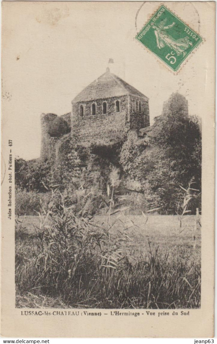 LUSSAC-les-CHATEAU  - L'Hermitage - Vue Prise Du Sud - Lussac Les Chateaux