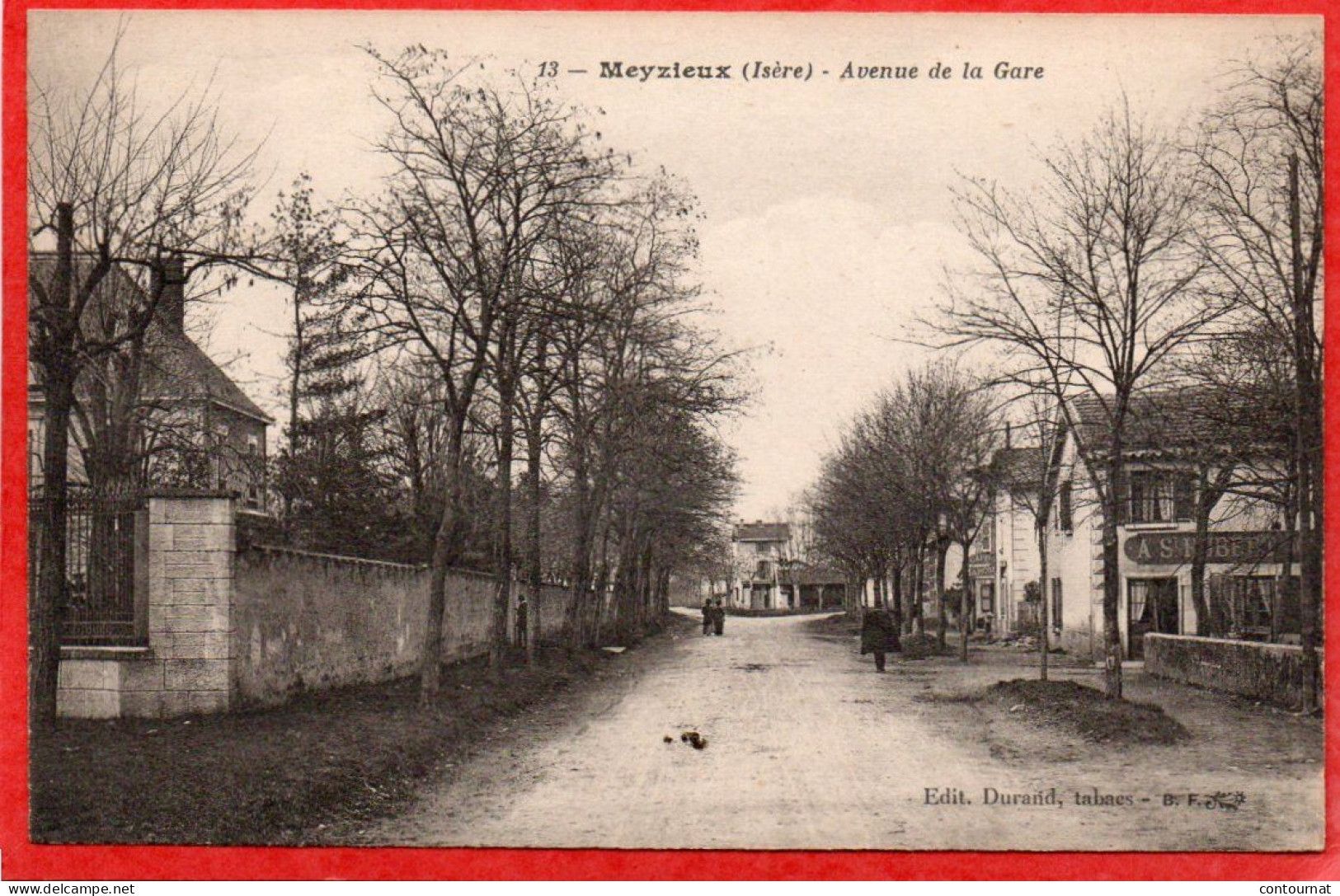 CPA 69 MEYZIEU Avenue De La Gare - Meyzieu
