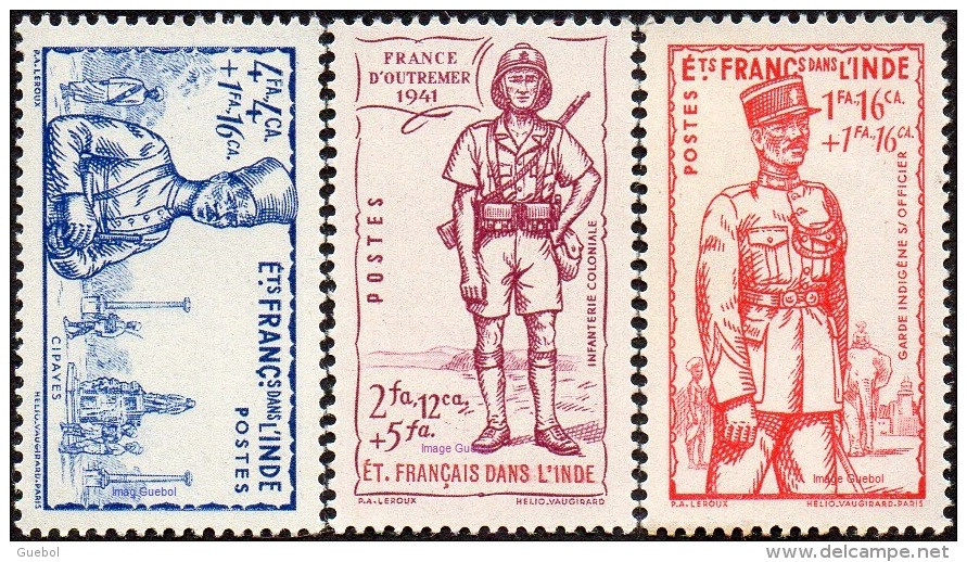 Détail De La Série Défense De L'Empire * Inde N° 123 à 125 Costumes Militaires - 1941 Défense De L'Empire