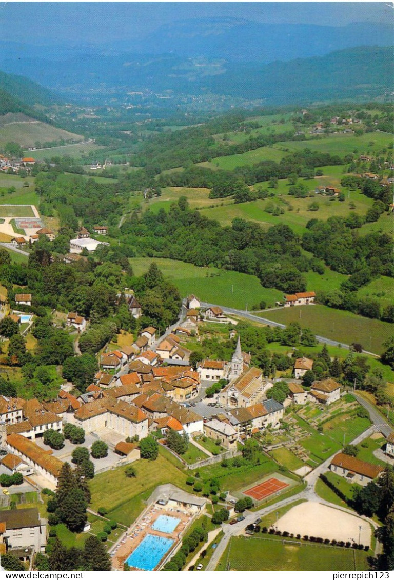 38 - Saint Geoire En Valdaine - Vue Aérienne - Saint-Geoire-en-Valdaine