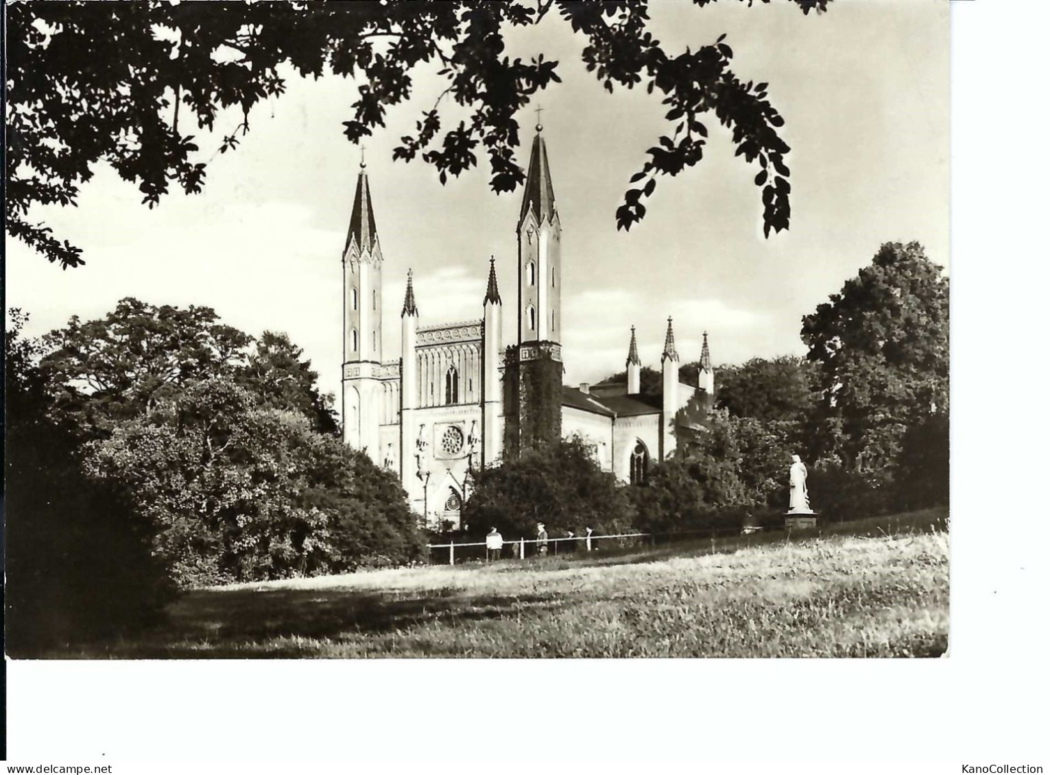 Neustrelitz, DDR, Schlosskirche, Gelaufen - Neustrelitz