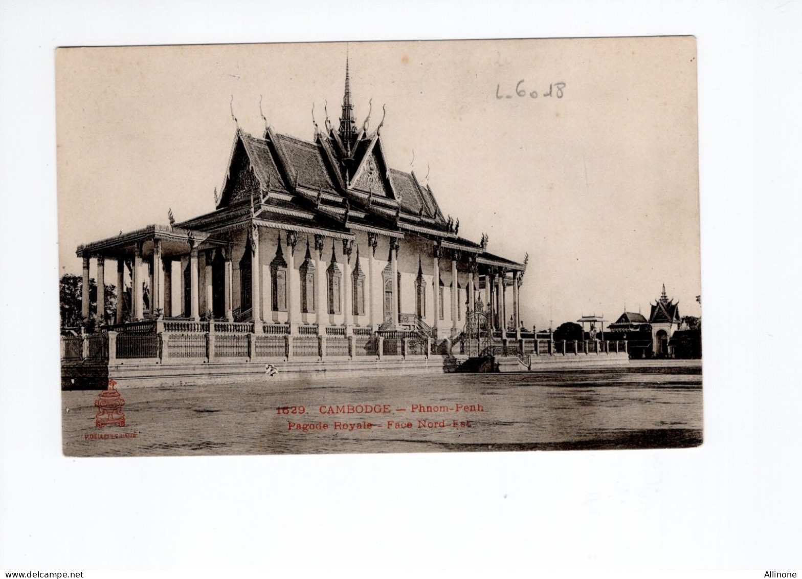 Indochine Cambodge Phnom Penh Pagode Royale  TB  Colonies Françaises 2 Scans - Cambodge