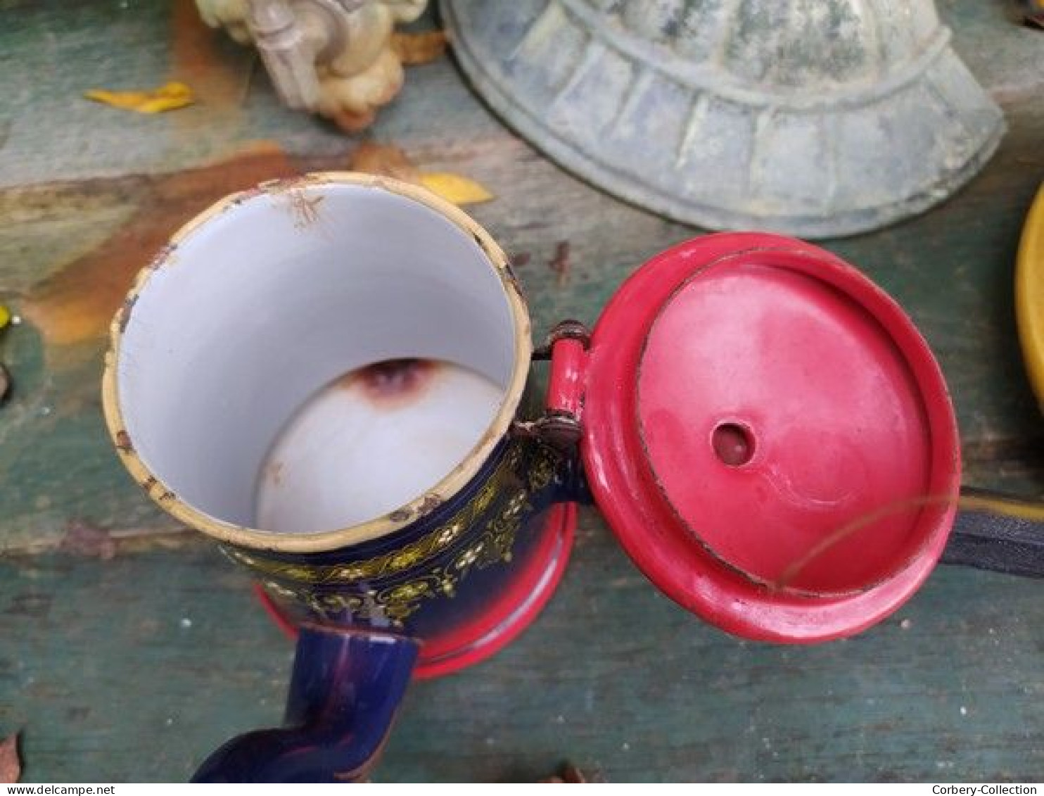 Rare Verseuse Cafetière Chocolatière Émaillée B.B Violet Foncé Dégradé Rouge