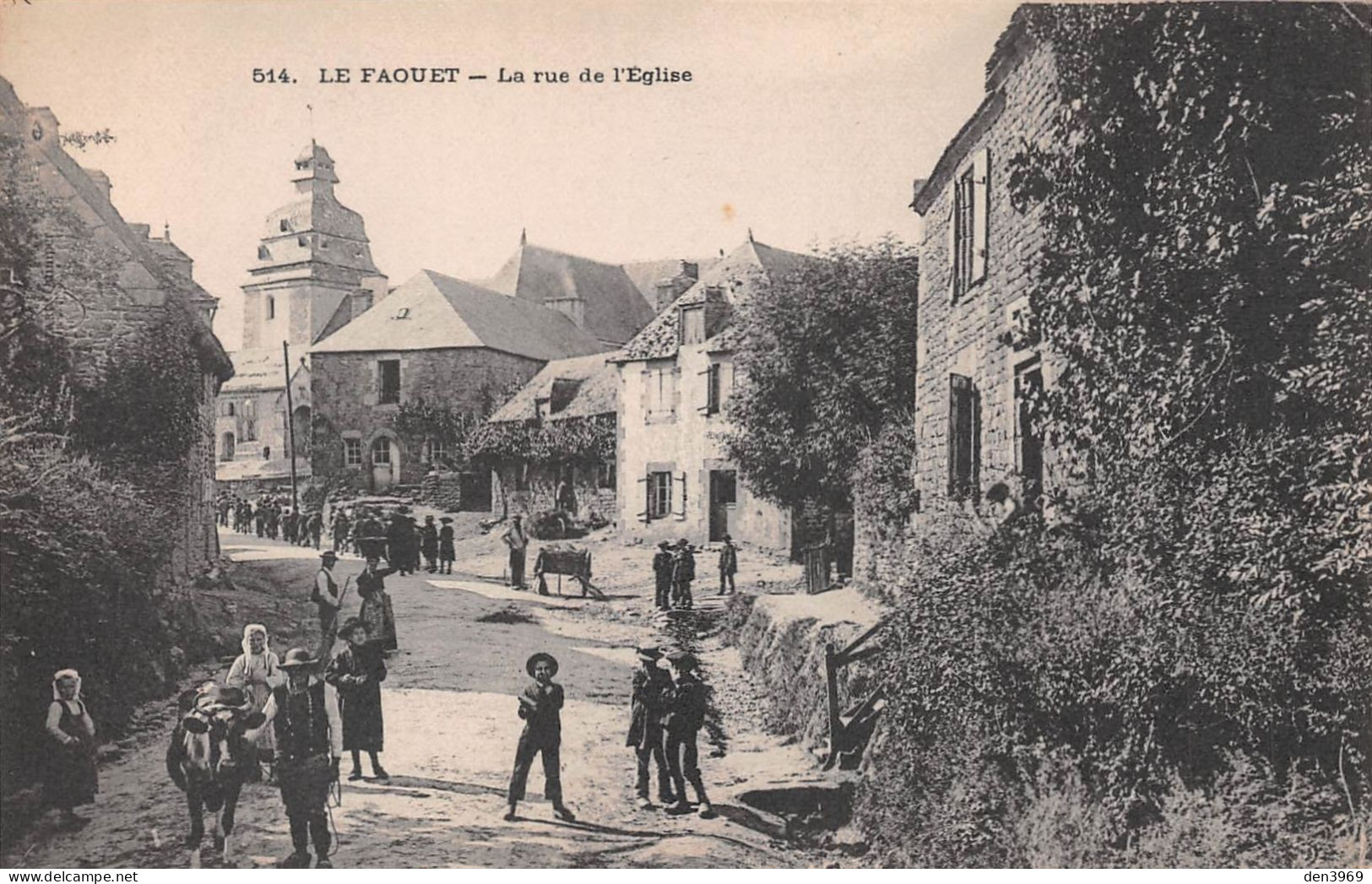 Le FAOUET (Morbihan) - La Rue De L'Eglise - Faouët