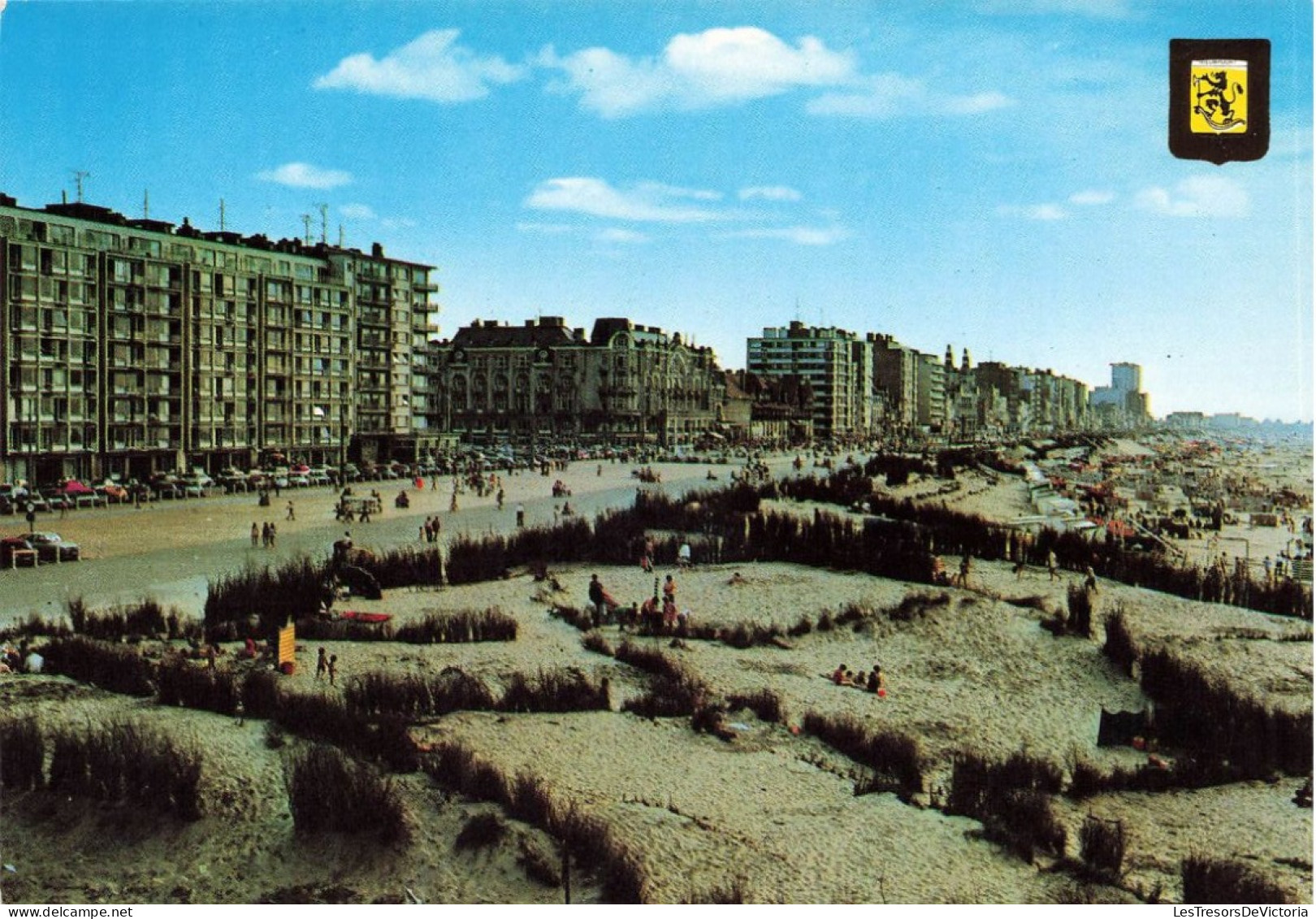 BELGIQUE - Furnes - Nieuport - Plage Et Digue De Mer - Colorisé - Carte Postale - Andere & Zonder Classificatie