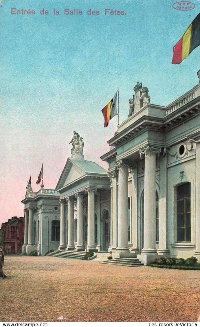 PHOTOGRAPHIE - Entrée De La Salle Des Fêtes - Colorisé - Carte Postale Ancienne - Fotografie