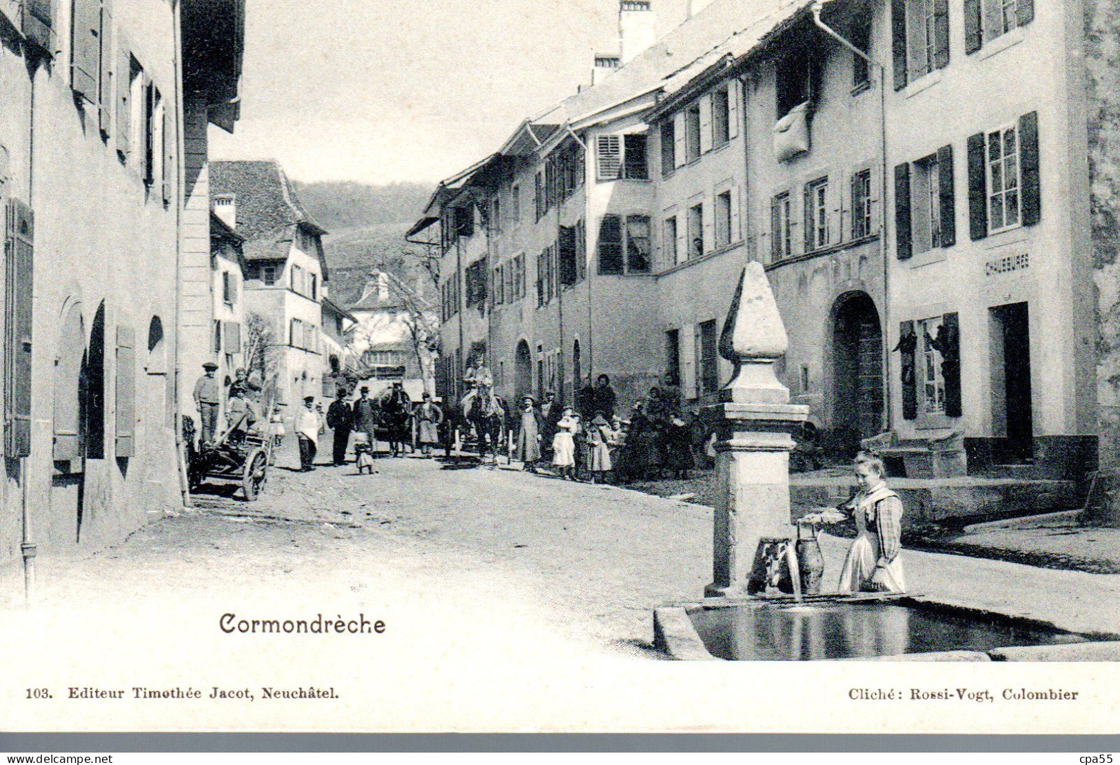 CORMONDRECHE  -  Vue Intérieure   -  Fontaine  -  Animation - Cormondrèche