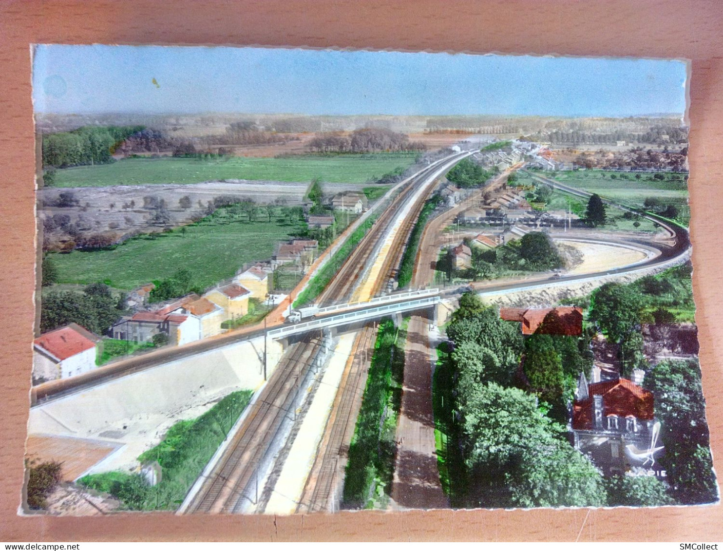 Pargny Sur Saulx, Vue Aérienne, Le Pont Routier Sur La Ligne De Chemin De Fer Paris Strasbourg (GF3726) - Pargny Sur Saulx